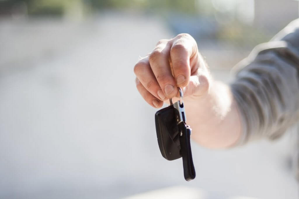 Locksmith returning keys to customer